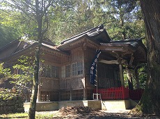 渡川神社（どがわじんじゃ）