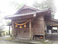 鴟尾神社（とびおじんじゃ）