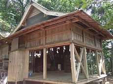 岩屋戸神社（いわやどじんじゃ）