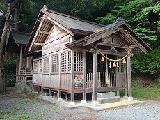 諸塚神社（もろつかじんじゃ）