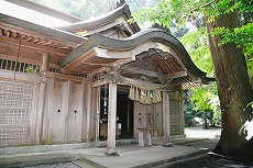 槵觸神社（くしふるじんじゃ）