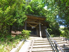 磐戸神社（いわとじんじゃ）